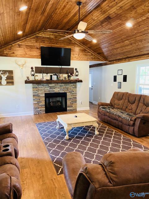 408 County Road 317, Trinity, AL 35673 photo 8