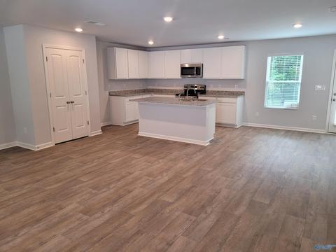 307 8th St NW, Arab, AL 35016 photo 6
