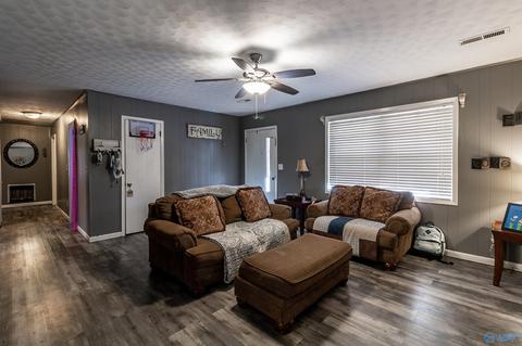 1101 Pine St, Killen, AL 35645 photo 16