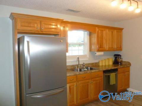 7940 County Road 170, Trinity, AL 35673 photo 4