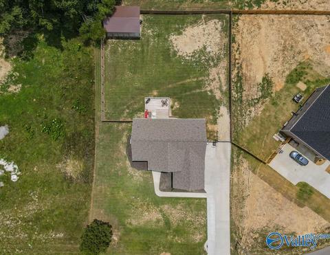 643 Crestman Dr, Arab, AL 35016 photo 5