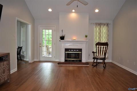 71 Mountain Brook Dr, Trinity, AL 35673 photo 4