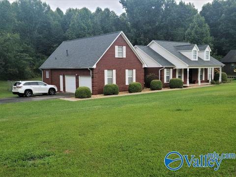 71 Mountain Brook Dr, Trinity, AL 35673 photo 2
