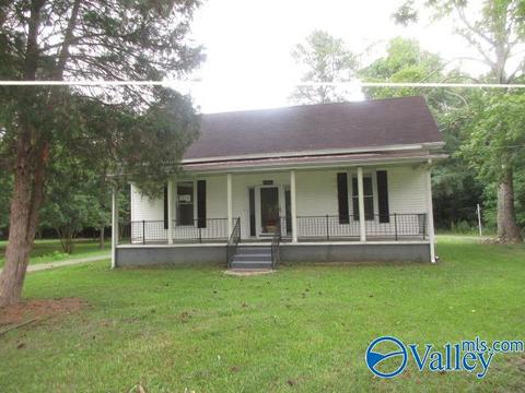 3230 Cedar Bluff Rd, Centre, AL 35960 photo 1