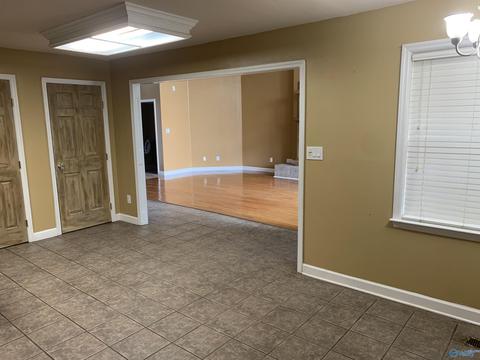 348 Forest Home Dr, Trinity, AL 35673 photo 8