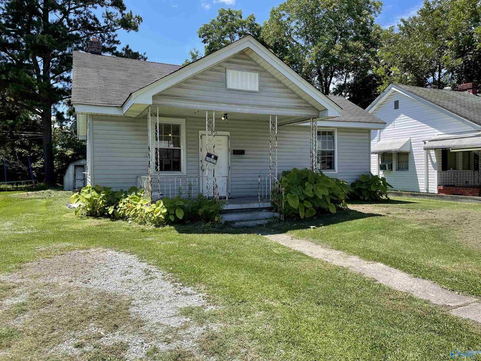915 Martin Ave, Gadsden, AL 35903 10 Photos MLS 1814316 Movoto