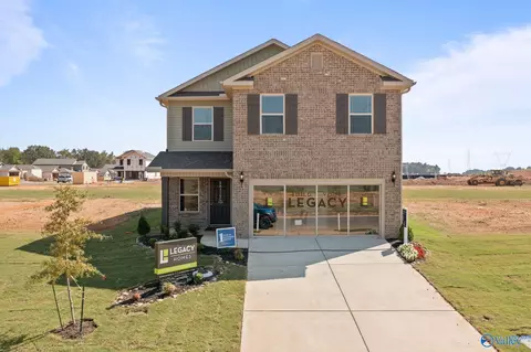 11118 Ravenel Dr, Harvest, AL 35749