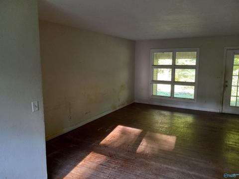 86 N Mountain Dr, Trinity, AL 35673 photo 6