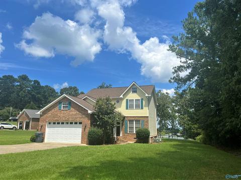 595 Lakeside Dr, Centre, AL 35960 photo 2