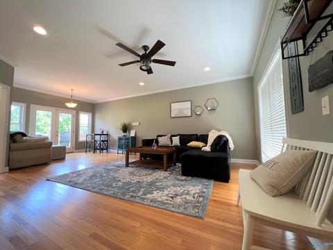 595 Lakeside Dr, Centre, AL 35960 photo 5
