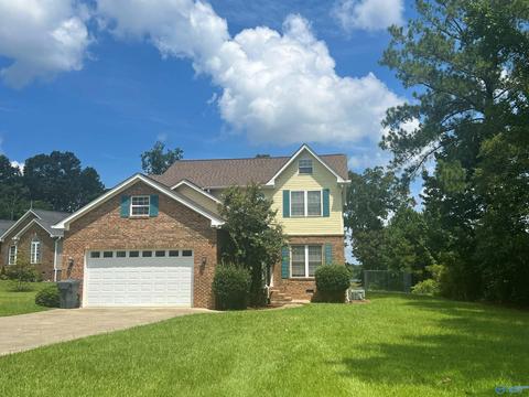 595 Lakeside Dr, Centre, AL 35960 photo 1