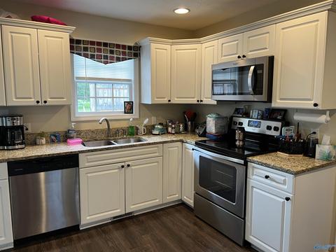 2160 Graham Dr, Southside, AL 35907 photo 4
