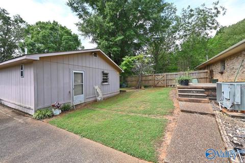 426 Wright Dr, Florence, AL 35633 photo 15