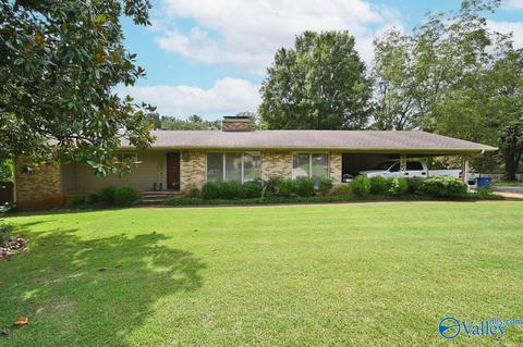 426 Wright Dr, Florence, AL 35633 photo 1