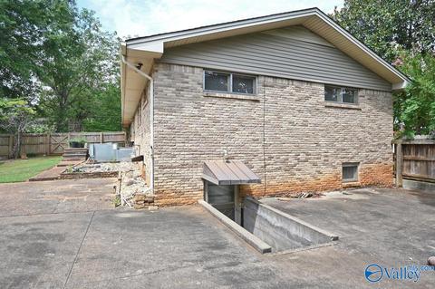 426 Wright Dr, Florence, AL 35633 photo 17