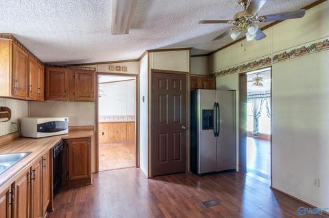 229 County Road 549, Trinity, AL 35673 photo 8