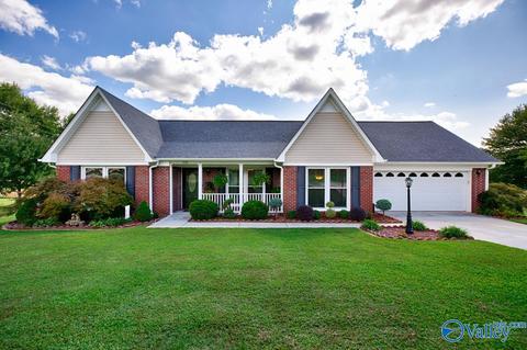 112 Peyton Rd, Gurley, AL 35748 photo 1