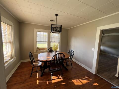445 E Main St, Centre, AL 35960 photo 8