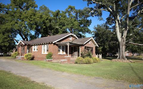 445 E Main St, Centre, AL 35960 photo 3