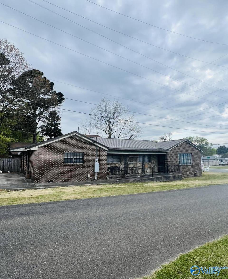 2600 S 11th St, Gadsden, AL 35901 4 Photos MLS 1819833 Movoto