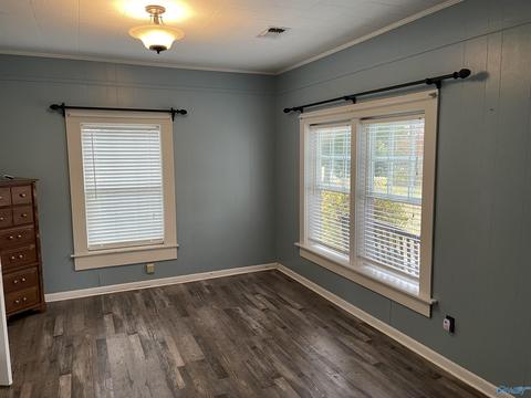 56 Russell St, Section, AL 35771 photo 7