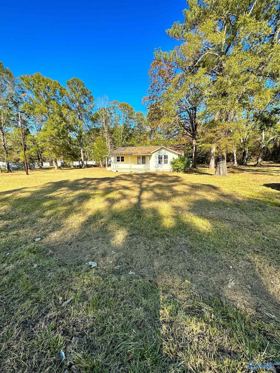 1126 Sutton Bridge Rd, Rainbow City, AL 35906 6 Photos MLS 1820603
