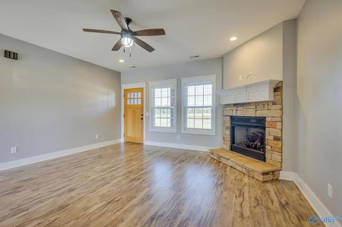 325 Rustic Trce, Grant, AL 35747 photo 6