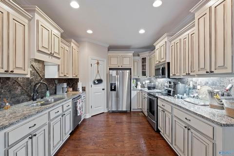 157 Willow Pointe Dr, Ohatchee, AL 36271 photo 8