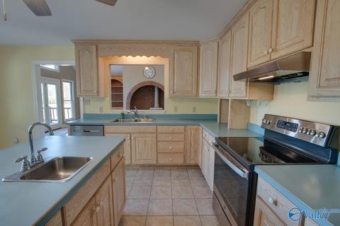 395 Walker Rd, Grant, AL 35747 photo 10
