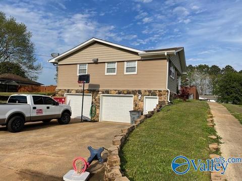 1122 Ridge Dr, Killen, AL 35645 photo 2
