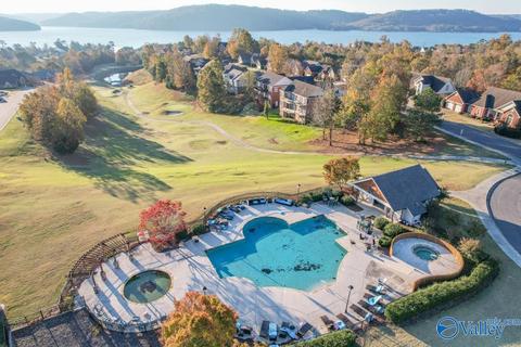 14 Gl Ridge Cir, Guntersville, AL 35976