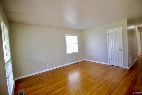 5 Pineview Ct, Centre, AL 35960 photo 3