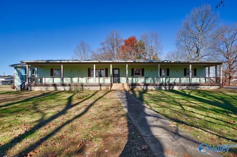 209 Peck Sutton Rd, Grant, AL 35747 photo 1