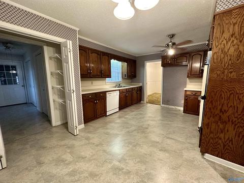 288 Paul St, Sulligent, AL 35586 photo 7