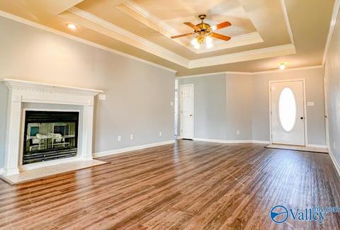 121 Sims St, Trinity, AL 35673 photo 3