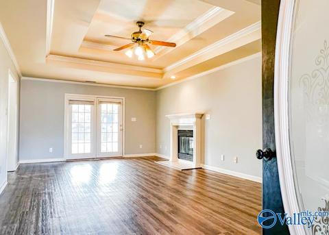 121 Sims St, Trinity, AL 35673 photo 2