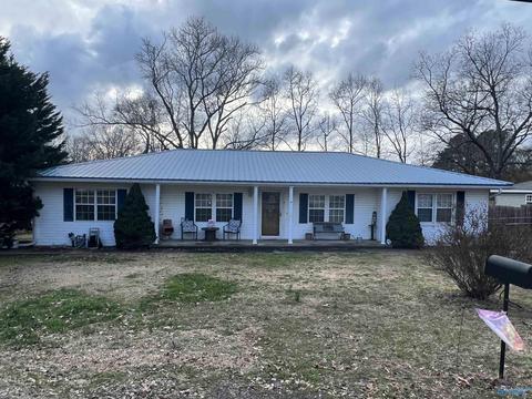 35 3rd St, Arab, AL 35016 photo 3