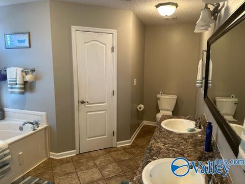 137 Hidden Creek Dr, Trinity, AL 35673 photo 11