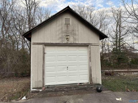 425 Main St, Jemison, AL 35085 photo 6