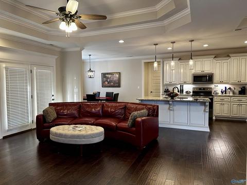 147 Oldenburg Dr, Killen, AL 35645 photo 8
