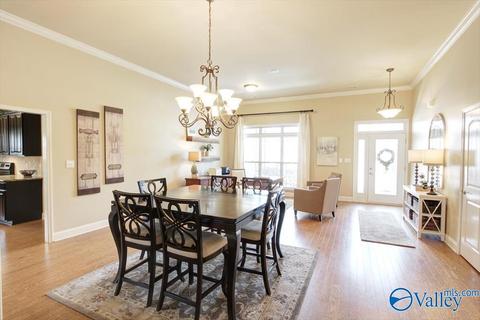 201 Maplebrook Dr, Madison, AL 35756 photo 4