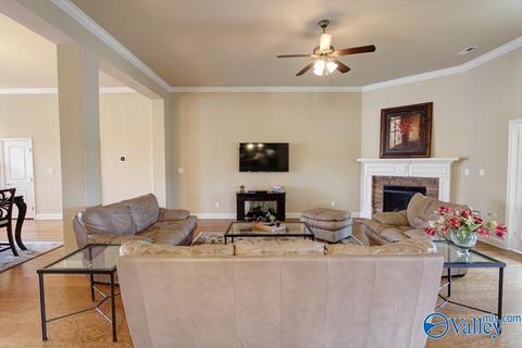 201 Maplebrook Dr, Madison, AL 35756 photo 7