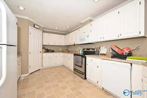 1290 Calvert Rd, Cullman, AL 35057 photo 7