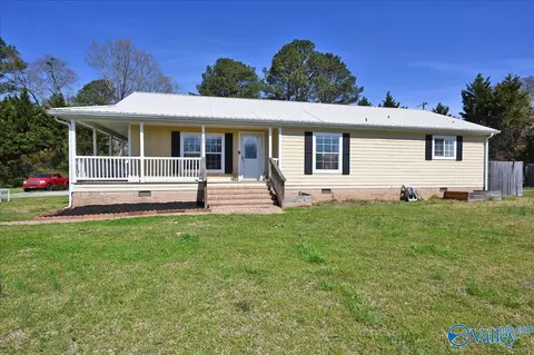 1290 Calvert Rd, Cullman, AL 35057 photo 1