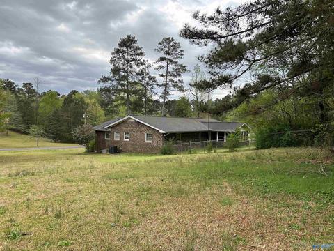 206 Pine Hill Dr, Centre, AL 35960 photo 4