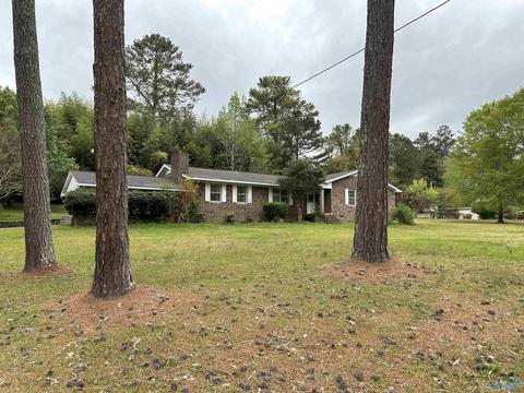 206 Pine Hill Dr, Centre, AL 35960 photo 3