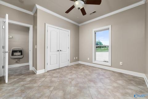 118 Pointe Dr, Killen, AL 35645 photo 26