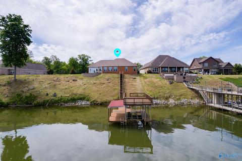 118 Pointe Dr, Killen, AL 35645 photo 40