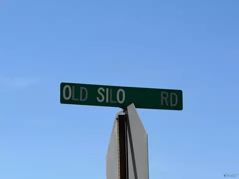 1 24 Highway 231, Laceys Spring, AL 35754