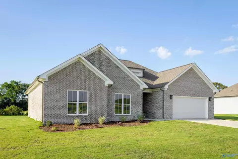 161 Spry Way, Killen, AL 35645 photo 2